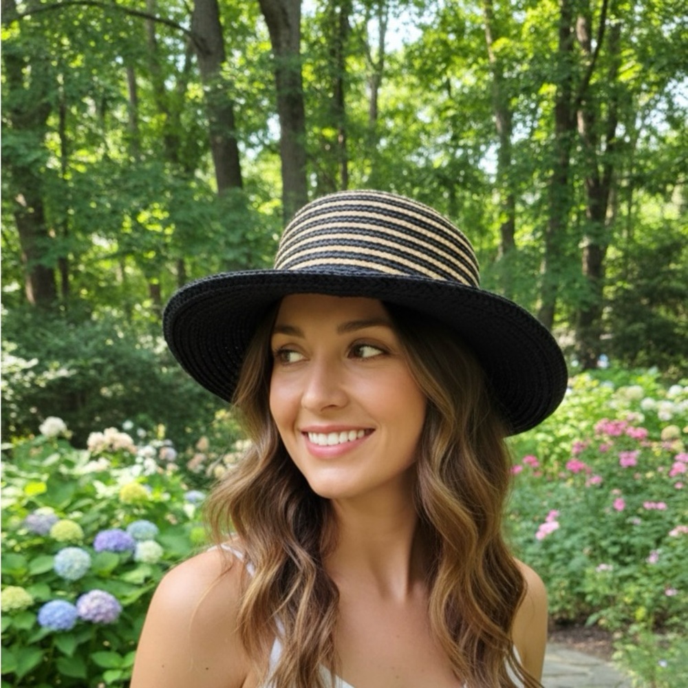 Chic Black and‎ Tan Women's Straw Hat